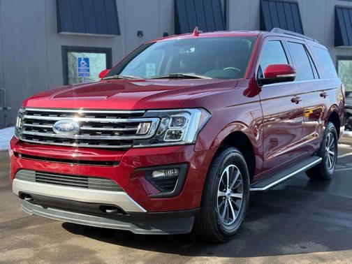 2019 Ford Expedition XLT Sport Utility 4D