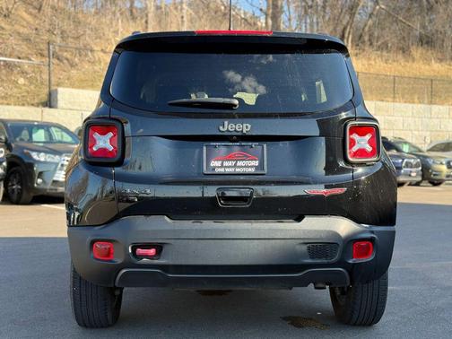 Black 2019 Jeep Renegade Trailhawk