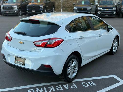 2018 Chevrolet Cruze LT