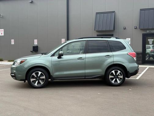 2017 Subaru Forester 2.5i Limited