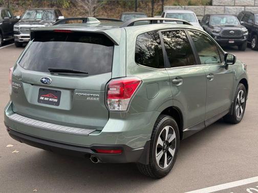 2017 Subaru Forester 2.5i Limited