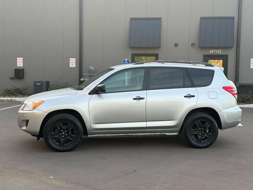 2010 Toyota RAV4 Sport