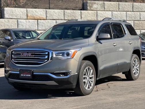 2019 GMC Acadia SLE-2