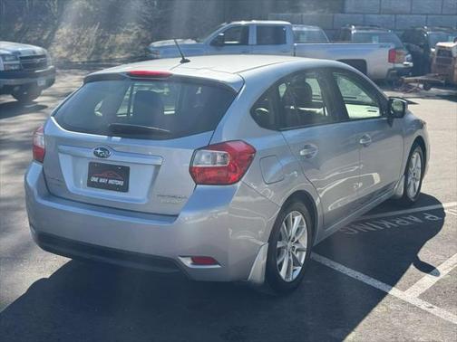 2013 Subaru Impreza 2.0i Premium