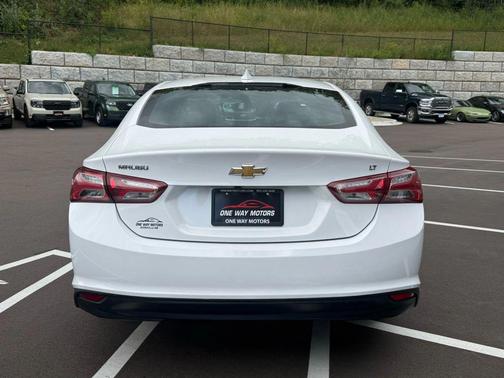 2020 Chevrolet Malibu FWD LT