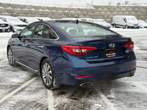 2015 Hyundai SONATA Sport
