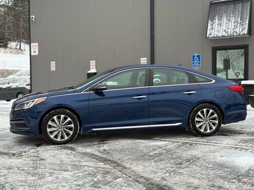 2015 Hyundai SONATA Sport