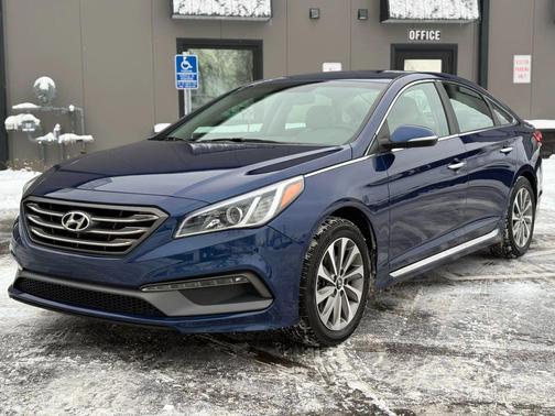 2015 Hyundai SONATA Sport