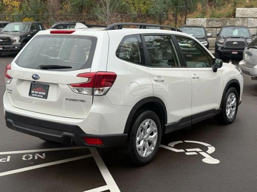 2022 Subaru Forester Sport