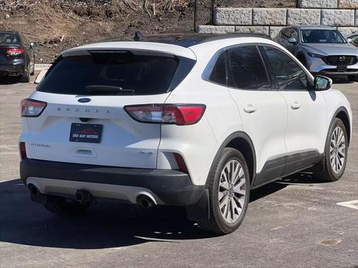 2020 Ford Escape Titanium