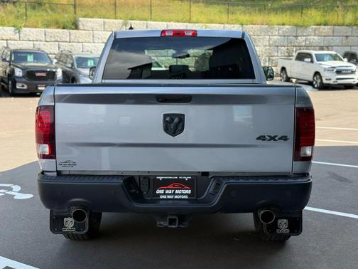 2022 RAM 1500 Classic SLT