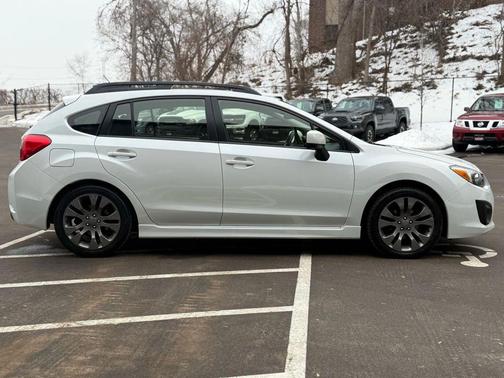 2014 Subaru Impreza 2.0i Sport Premium