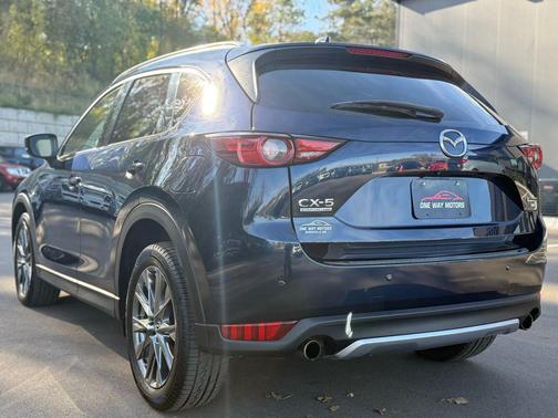 2021 Mazda CX-5 Signature