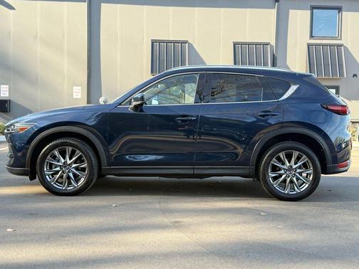 2021 Mazda CX-5 Signature