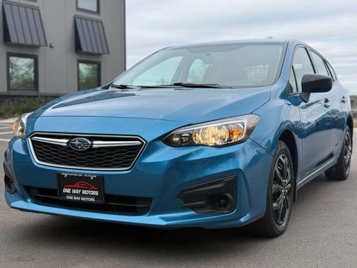 2017 Subaru Impreza 2.0i