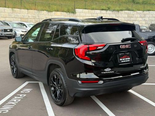 2021 GMC Terrain SLT