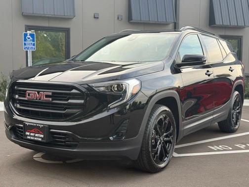 2021 GMC Terrain SLT