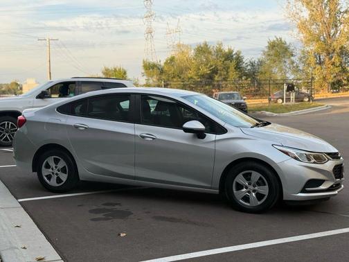 2018 Chevrolet Cruze LS