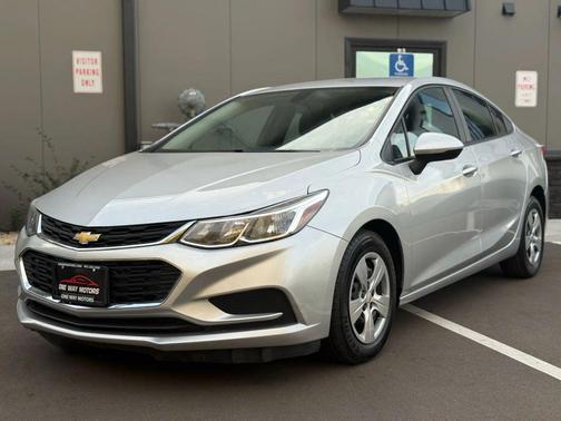 2018 Chevrolet Cruze LS