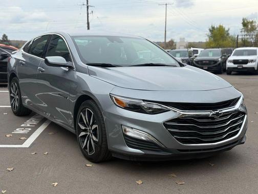 2024 Chevrolet Malibu FWD RS