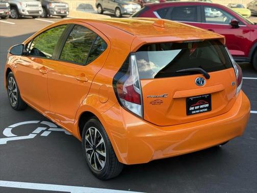 2015 Toyota Prius c One