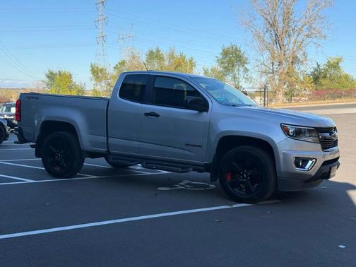 2017 Chevrolet Colorado LT