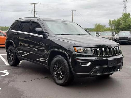 2020 Jeep Grand Cherokee Laredo