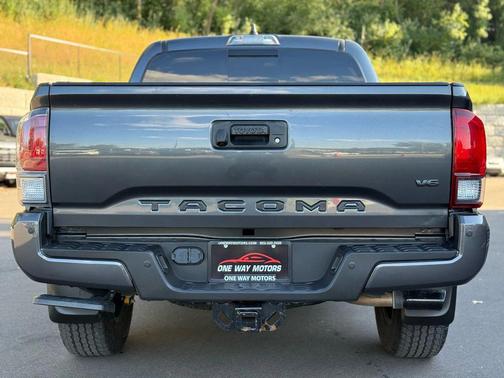 2021 Toyota Tacoma SR5