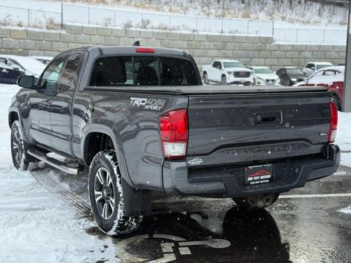 2016 Toyota Tacoma TRD Sport