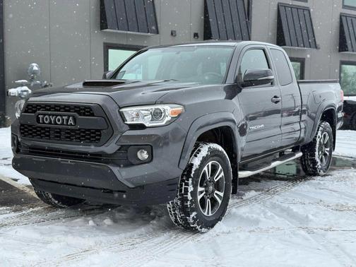2016 Toyota Tacoma TRD Sport