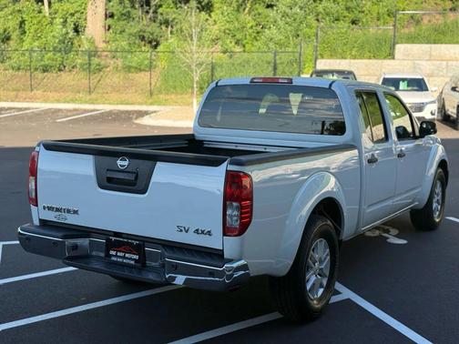 2017 Nissan Frontier SL