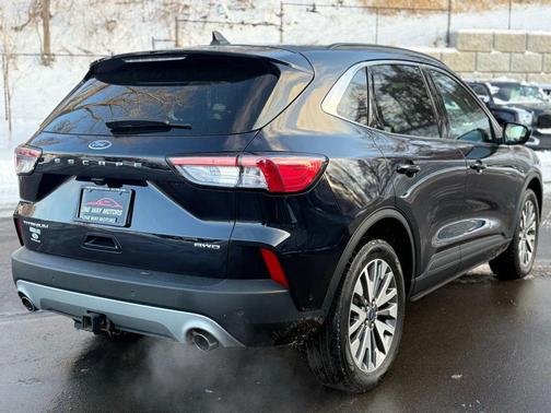 2021 Ford Escape Titanium