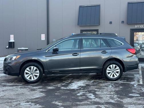2018 Subaru Outback 2.5i