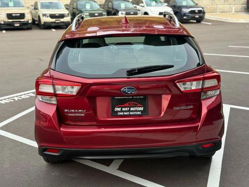 2019 Subaru Impreza 2.0i Premium