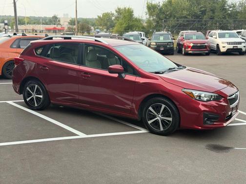 2019 Subaru Impreza 2.0i Premium