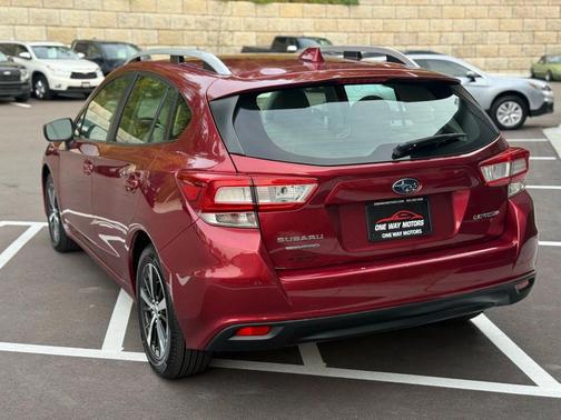 2019 Subaru Impreza 2.0i Premium
