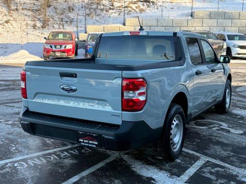 2024 Ford Maverick XL Pickup 4D 4 1/2 ft