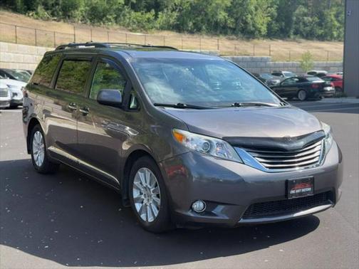 2016 Toyota Sienna Limited