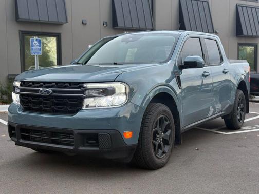2023 Ford Maverick Lariat