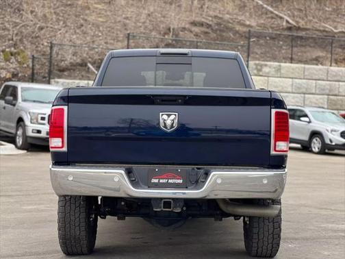2018 RAM 2500 Laramie Crew Cab 4x4 6'4' Box
