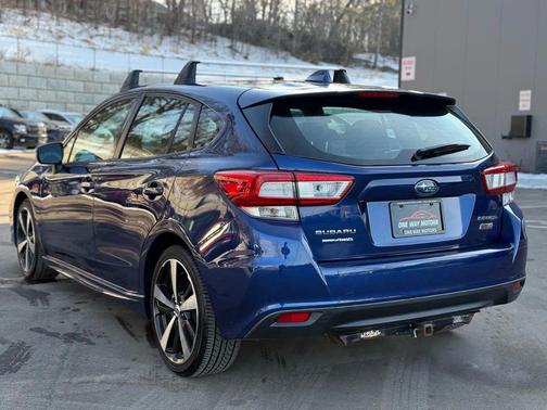 2017 Subaru Impreza 2.0i Sport