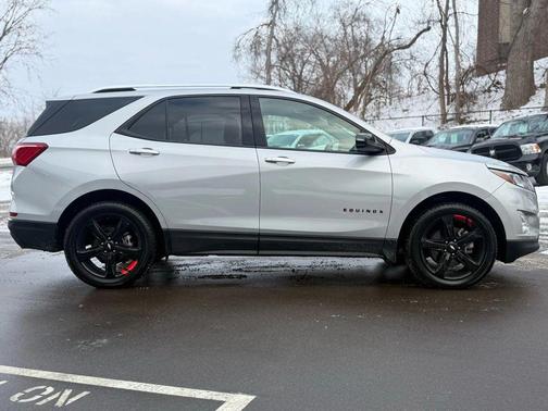 2020 Chevrolet Equinox Premier w/2LZ