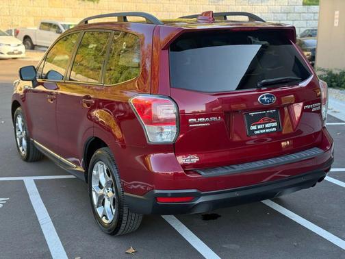 2017 Subaru Forester 2.5i Touring