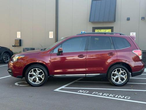 2017 Subaru Forester 2.5i Touring