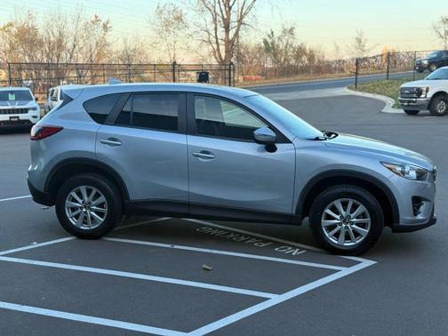 2016 Mazda CX-5 Sport
