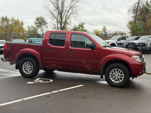 2016 Nissan Frontier SV