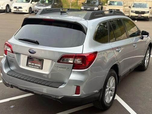 2017 Subaru Outback 2.5i Premium