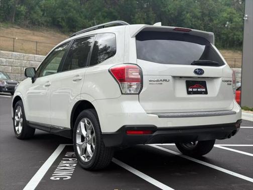 2017 Subaru Forester 2.5i Touring