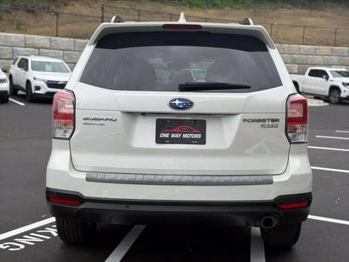 2017 Subaru Forester 2.5i Touring