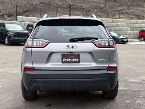 2019 Jeep Cherokee Latitude